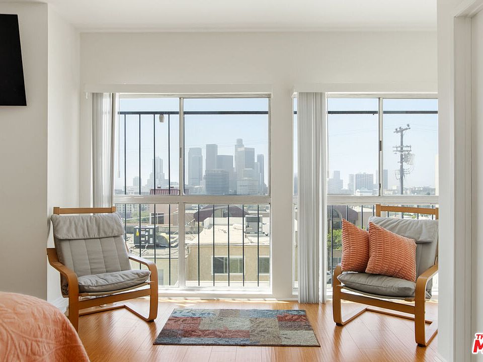 1st image of 927 W College St APT 7