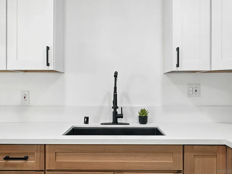 1817 E Grand Ave #77 — Photo 9