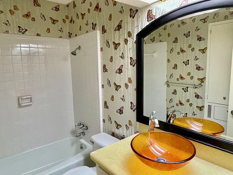 13504 Lois Ln — Photo 10
