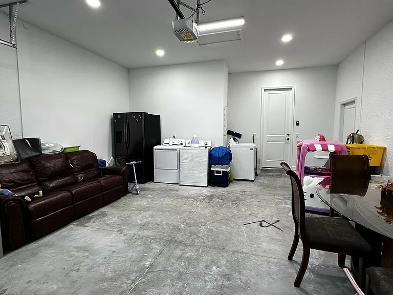 14075 Spruce Pine Dr — Photo 48