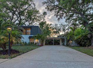 220 24th St W, Bradenton, FL 34205