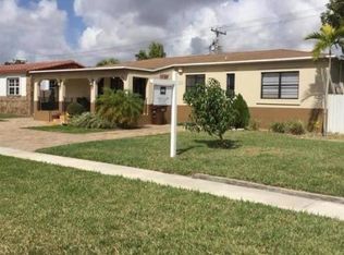 241 W 59th St, Hialeah, FL 33012