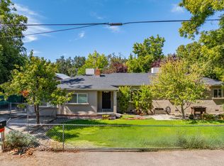 5386 Elm Ln, Redding, CA 96001