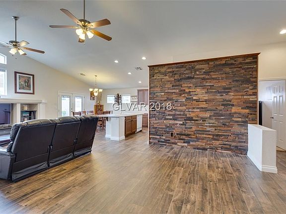 5th image of 3901 Discovery Creek Ave