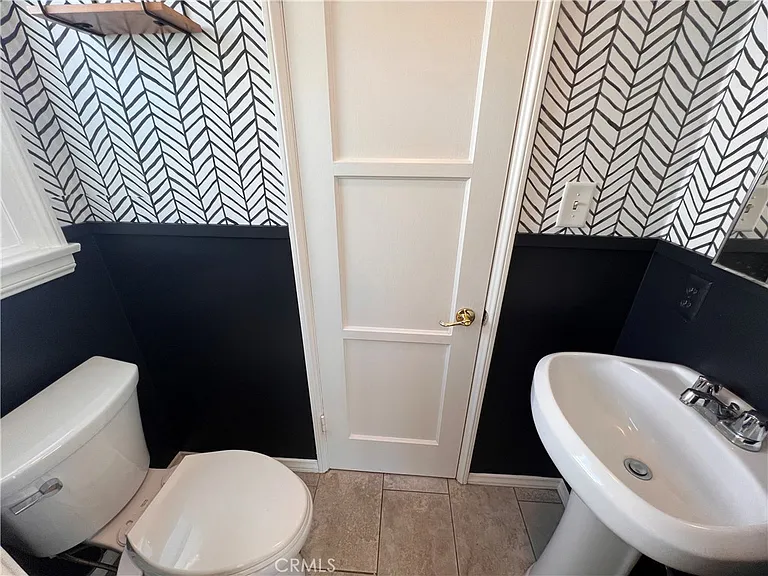 5618 Fallsgrove St — Photo 11