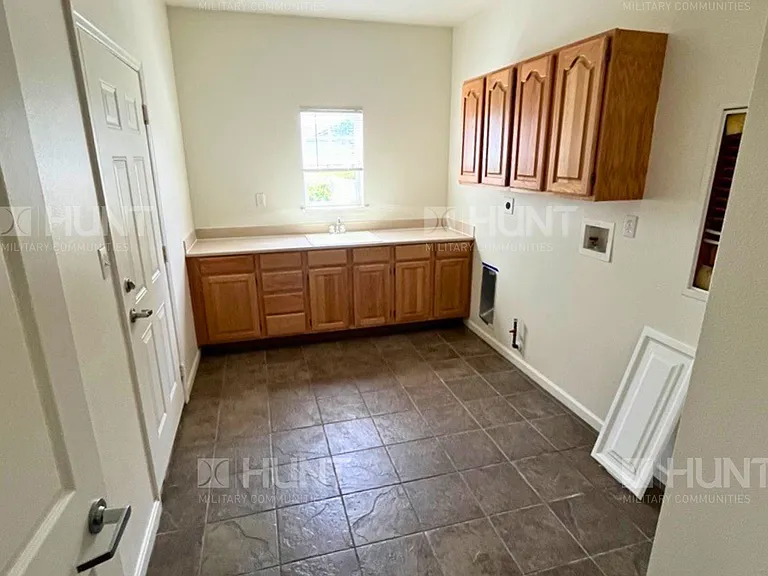 8022 Pistachio Pl — Photo 10