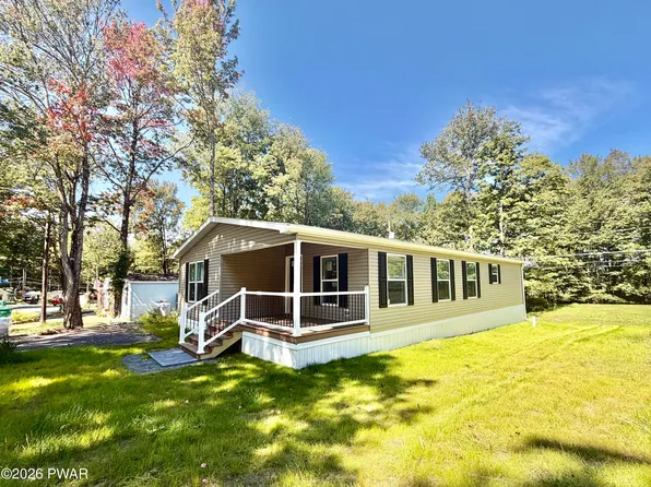 115 Rustic Rd, Greentown, PA 18426