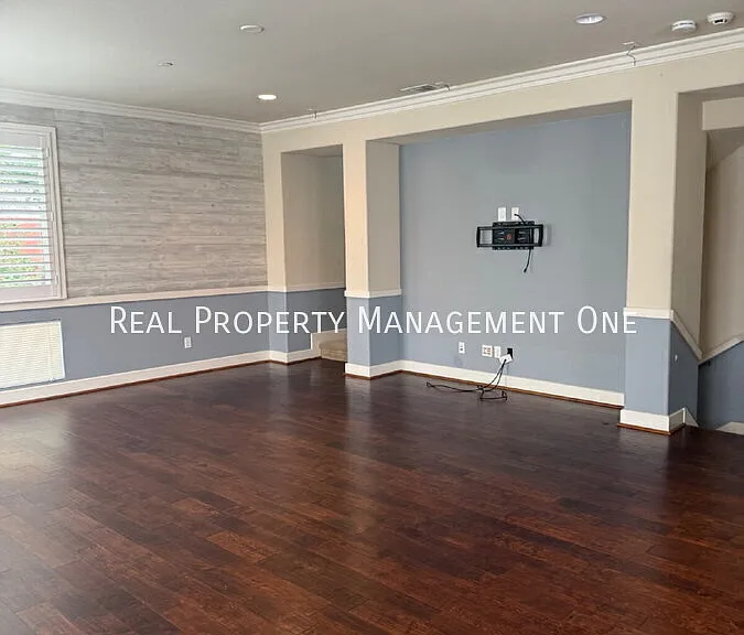 6544 Bantry Bay St — Photo 13