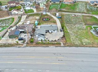 22320 Mariposa Rd, Tehachapi, CA 93561