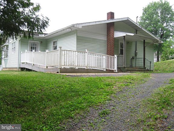 4th image of 317 Pine Creek Dr