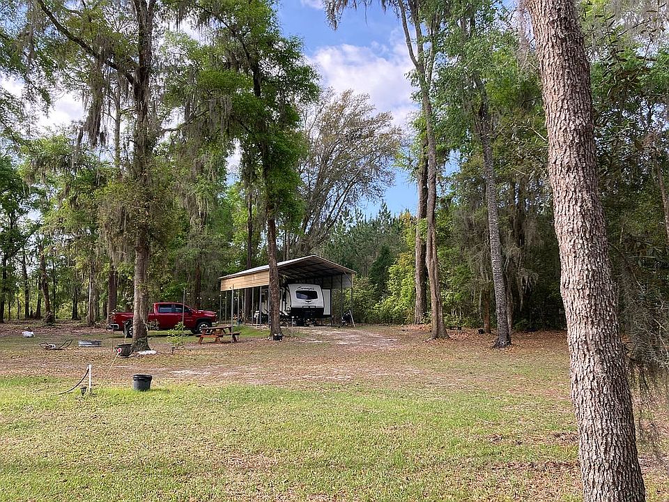 Truck/camper don’t convey. 