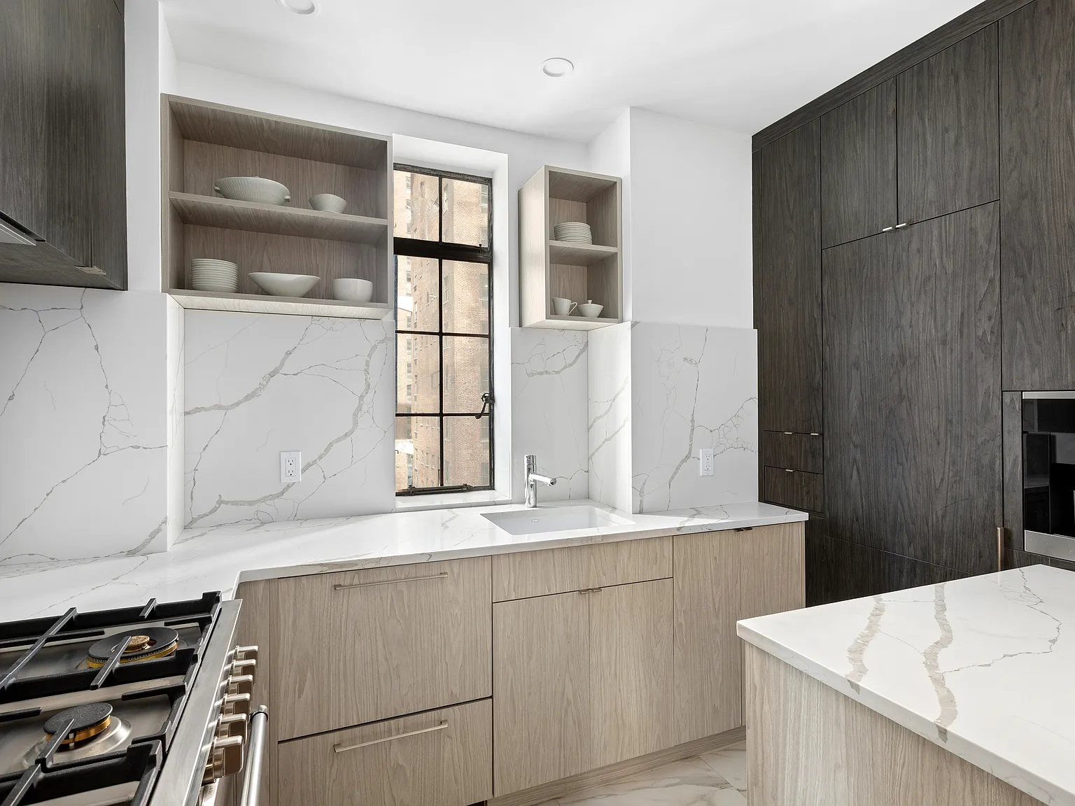 350 West 57th Street — Photo 4