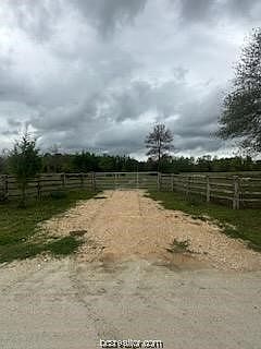 3rd image of 6428 County Road 448