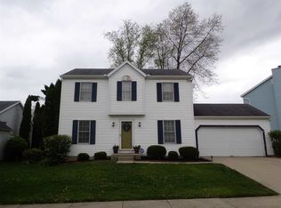 4233 Hunter Run Cir, South Bend, IN 46628