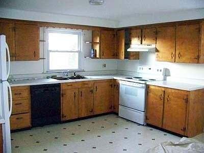 2nd image of 762 Green End Ave #2