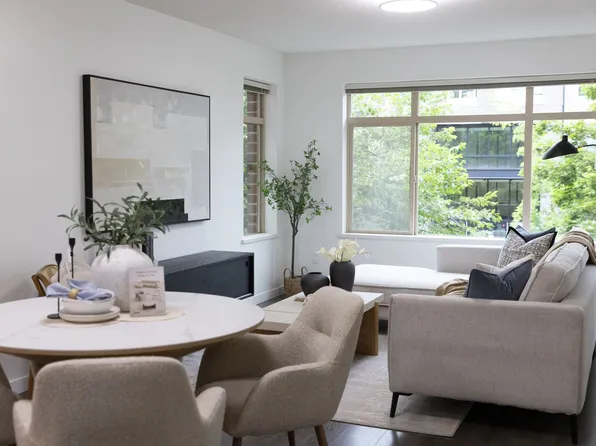 9288 Odlin Rd #232, Richmond, BC V6X 0C3