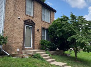 1688 Sierra Woods Ct, Reston, VA 20194