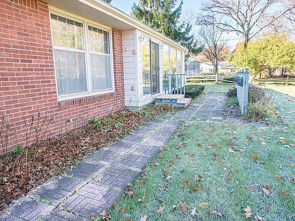 4th image of 2616 Knollwood Dr