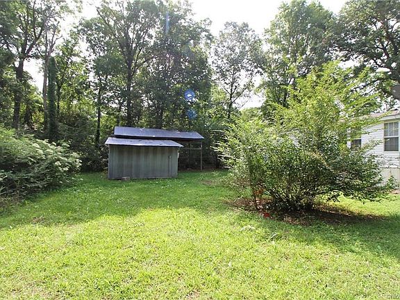 4th image of 9786 Mooringsport Latex Rd