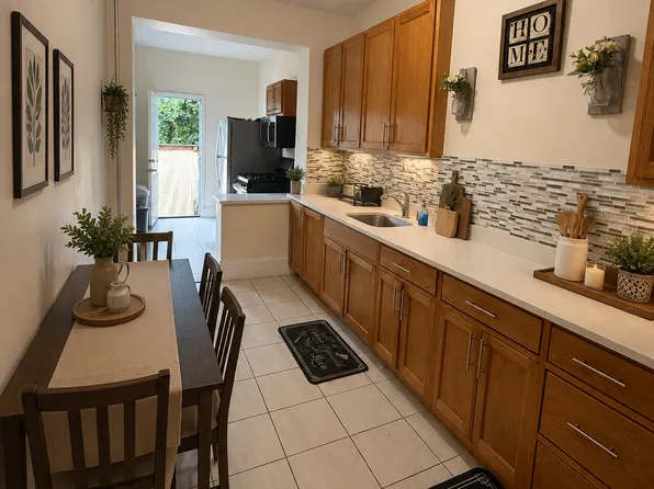 368 East 26th Street image 1 of 11