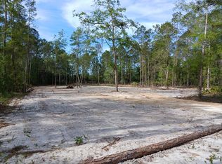 606 SE Highway 346, Old Town, FL 32680