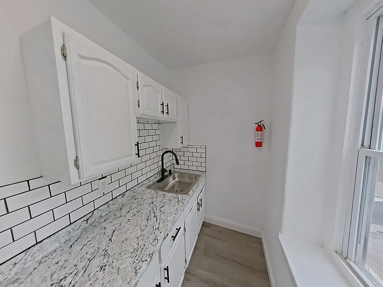 2438 N 20th St #3 — Photo 4