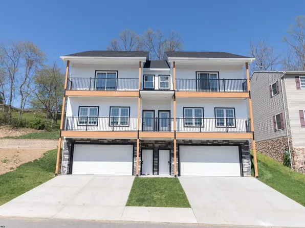 65 Hall Valley Ct, Bridgeport, WV 26330