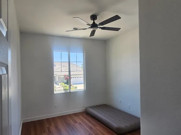 12202 Canyon Meadows Dr, Etiwanda, CA 91739