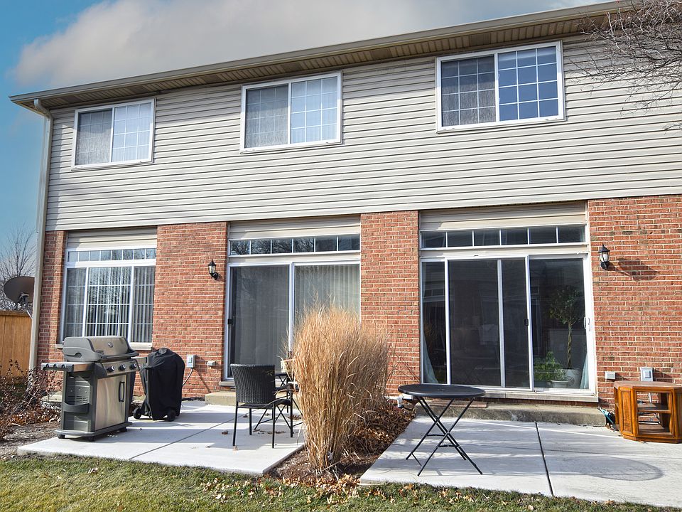 2nd image of 1670 Windward Ave