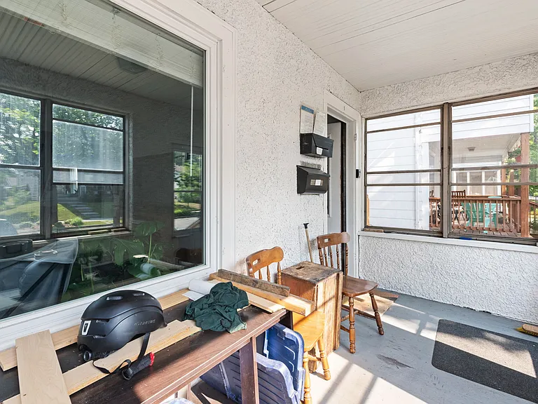 618 Van Buren St NE #1 — Photo 14
