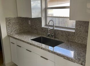 5428 SW 23rd St, Hollywood, FL 33023