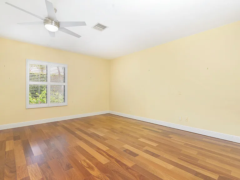 575 N Lake Way — Photo 18