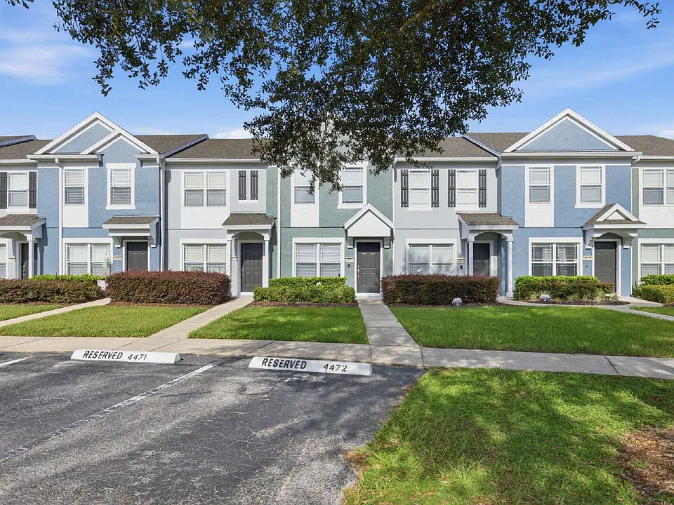 4471 SW 49th Ave