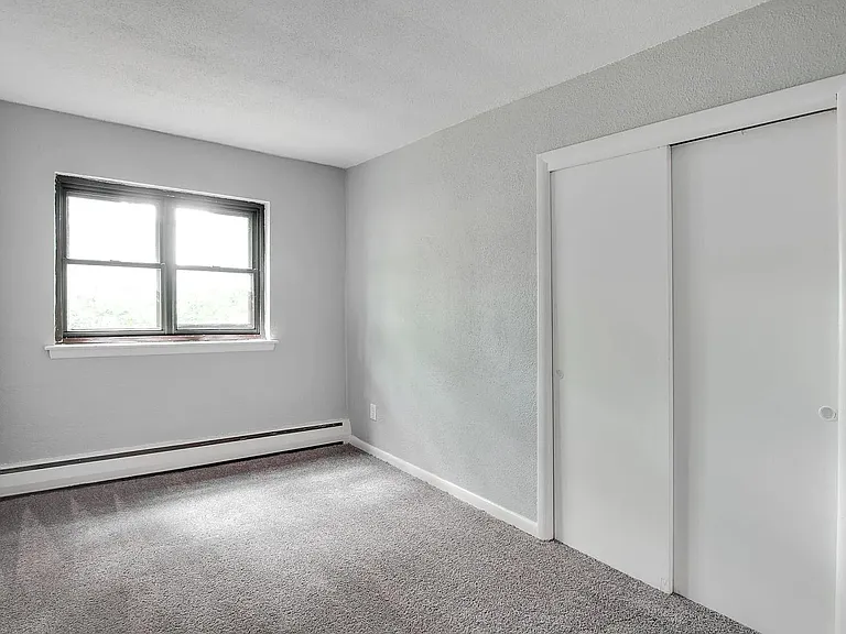 900 Macdade Blvd — Photo 7