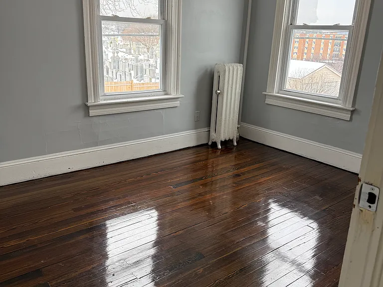 1221 S Main St — Photo 10