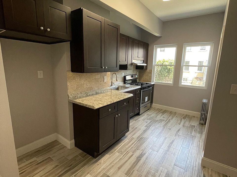 1st image of 8815 85th St #1-4