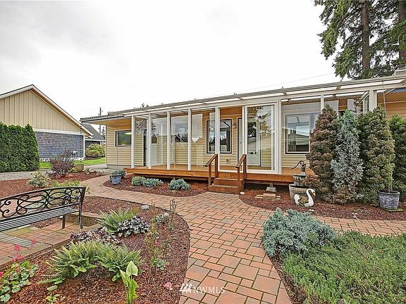 4th image of 275 Prestwick Dr