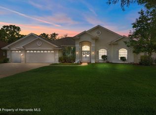 9375 Merriweather Dr, Weeki Wachee, FL 34613
