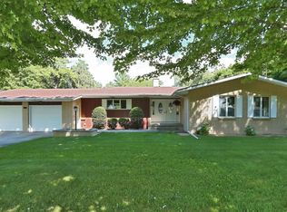 3572 Lo Al Dr, Ravenna, MI 49451
