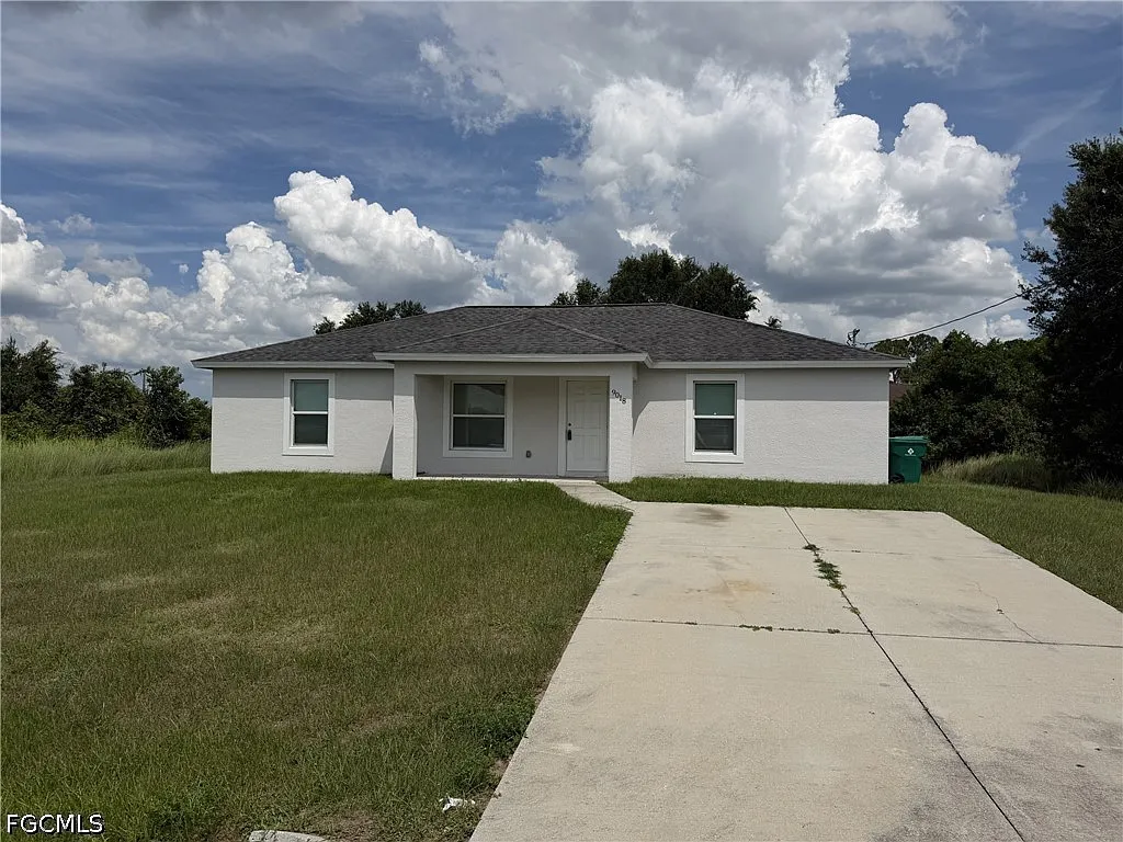 4 bed, 2.0 bath, 1500 sqft, $1,995 — Photo 1