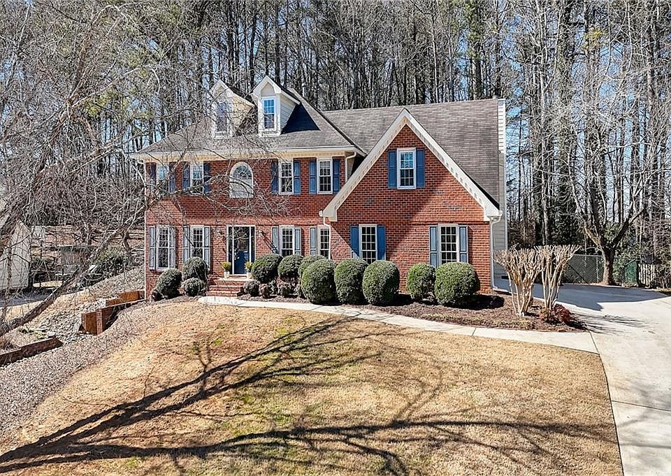 5041 Huntshire Ln SW, Lilburn, GA 30047 Zillow