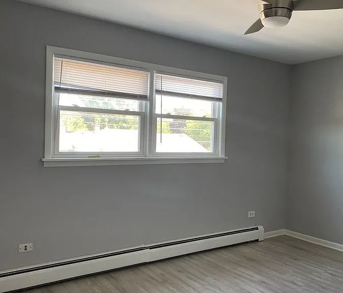 9845 S Cicero Ave #2S — Photo 4