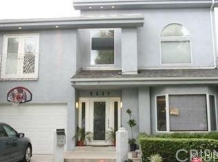 5221 Bluebell Ave, Valley Village, CA 91607