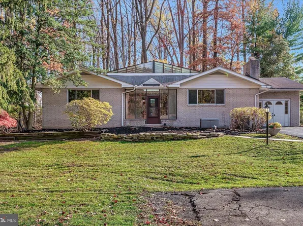 130 Rue Mandeleine St, Wilmington, DE 19807