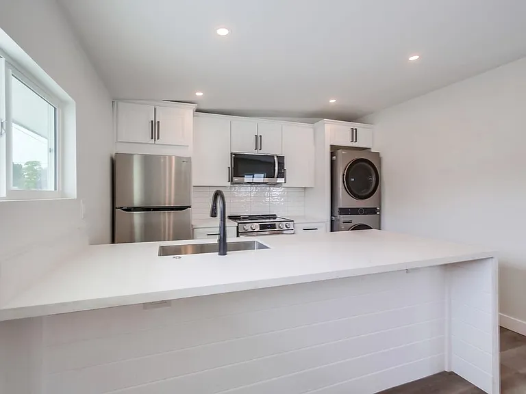 5232 Arlene St — Photo 11