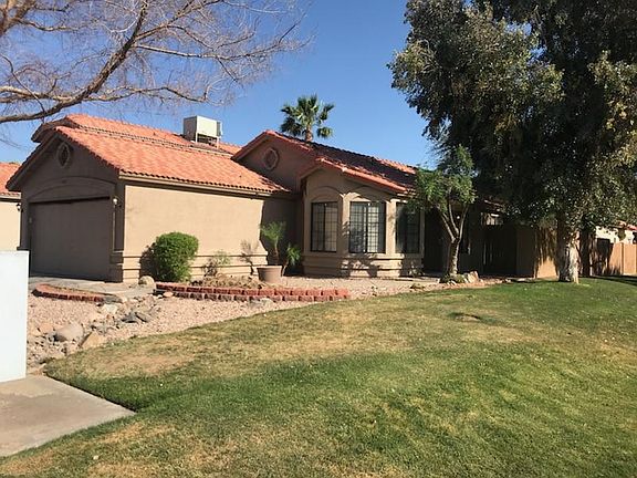 3rd image of 4507 E Amberwood Dr