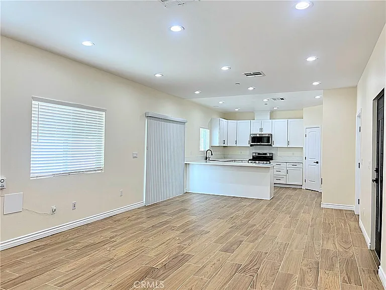 9256 E Avenue R #14-E — Photo 11