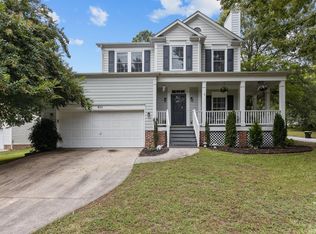 811 Riverway Ln, Knightdale, NC 27545