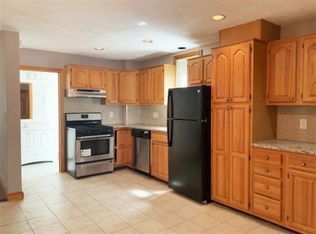 231 Chelsea St APT 2, Boston, MA 02128