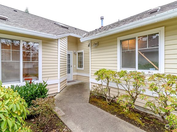 3rd image of 1416 60th Street SE #B